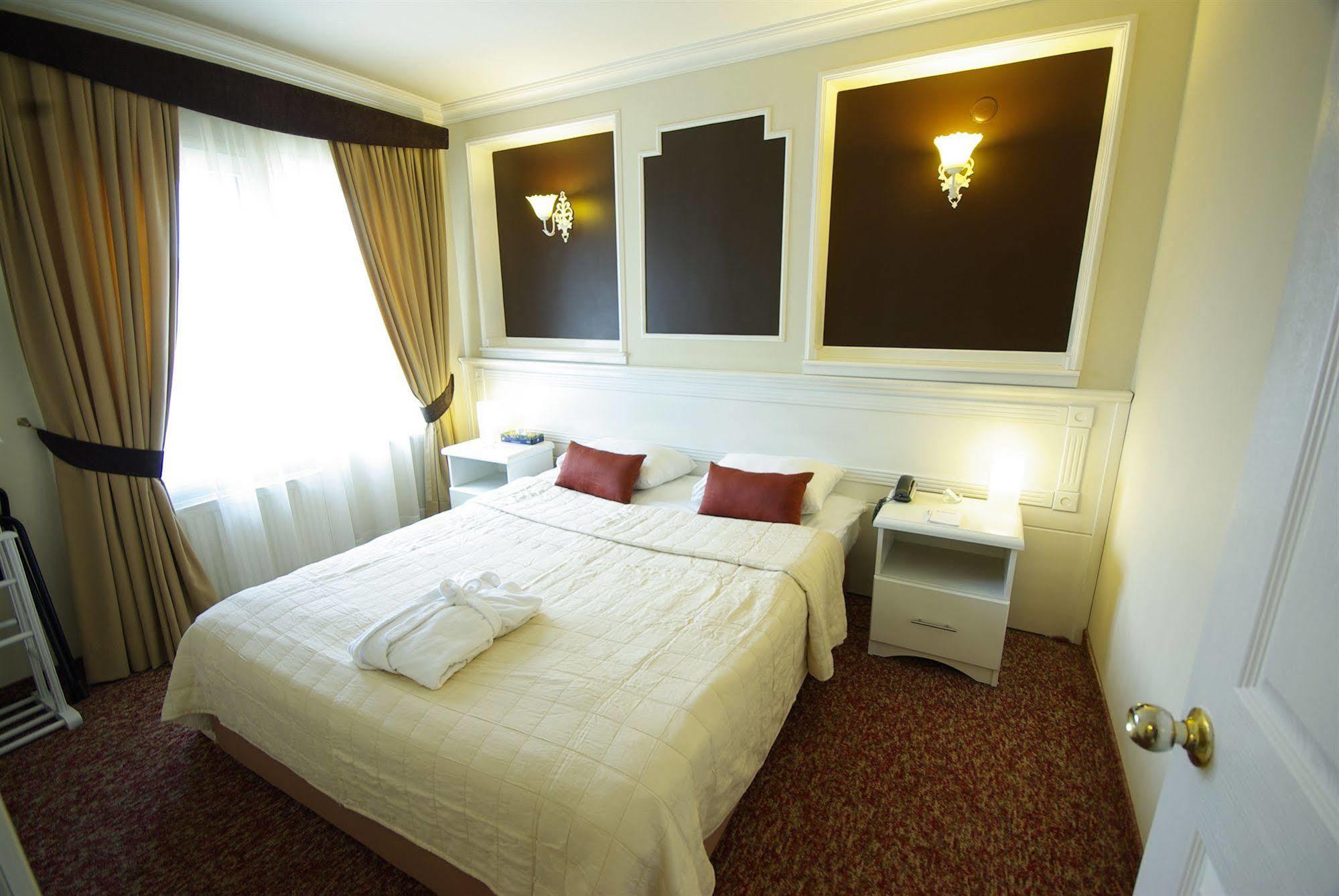 La Palace Suites Sisli Istanbul Ngoại thất bức ảnh
